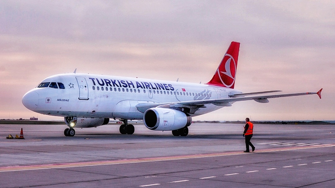 Avioanele Turkish Airlines zboară din nou pe ruta Constanța-Istanbul, în condiții de maximă siguranță
