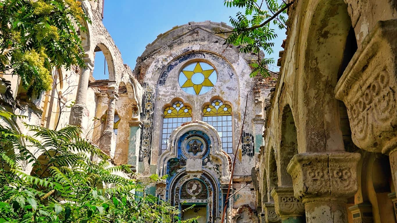 Sinagoga așkenază din Constanța, o bijuterie arhitecturală devenită ruină